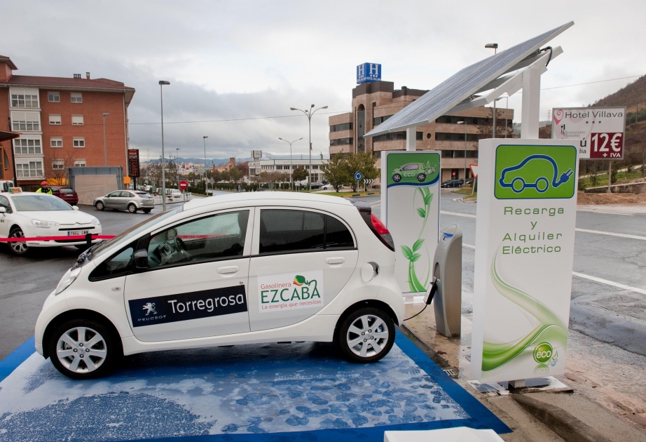 İspaniya elektromobillərə enerji yükləmə stansiyalarının sayına görə dünyada beşinci yerdədir