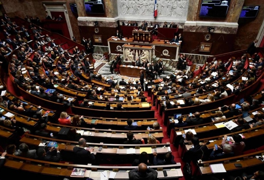 Fransa Milli Assambleyasında hökumətə etimadsızlıq votumu qəbul edilməyib