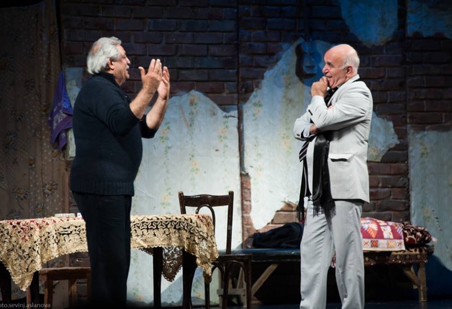 Milli Qəhrəman Koroğlu Rəhimov Milli Dram Teatrında yad olunub