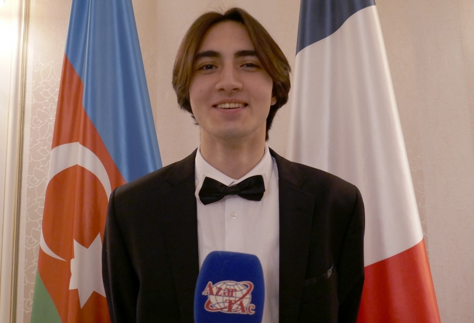 Агарагим Гулиев: Для меня большая честь исполнить любимую музыку великого лидера на посвященной ему церемонии в Париже