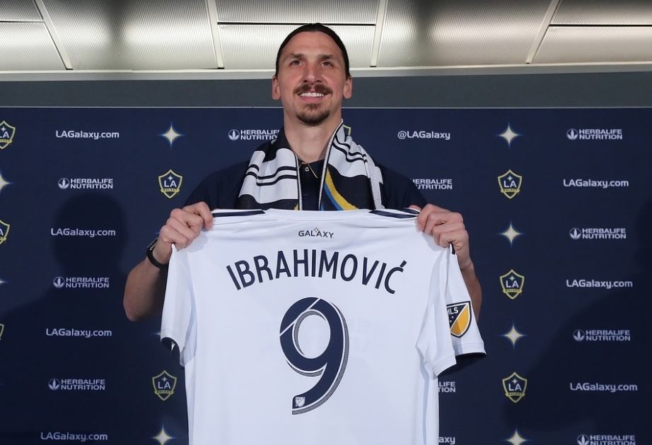 Zlatan İbrahimoviç “Los-Angeles Galaski” klubu ilə yeni müqavilə imzalayıb