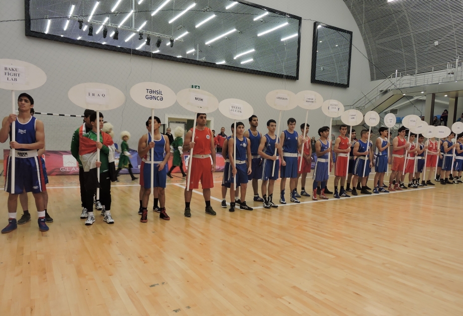 Yeniyetmələr arasında boks turnirinin açılışı olub