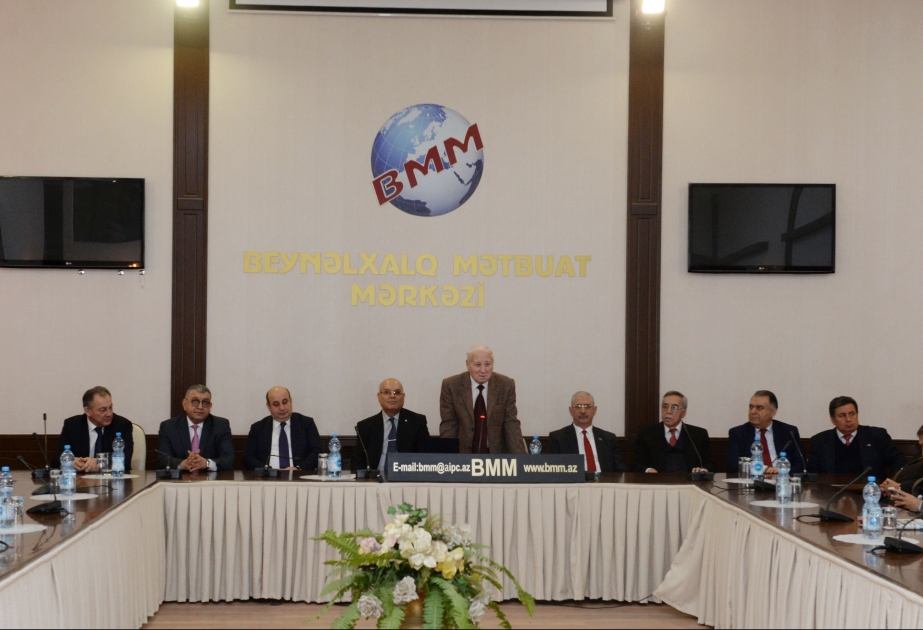 Tanınmış idman jurnalisti Eldar İsmayılovun anadan olmasının 70 illik yubileyi qeyd edilib