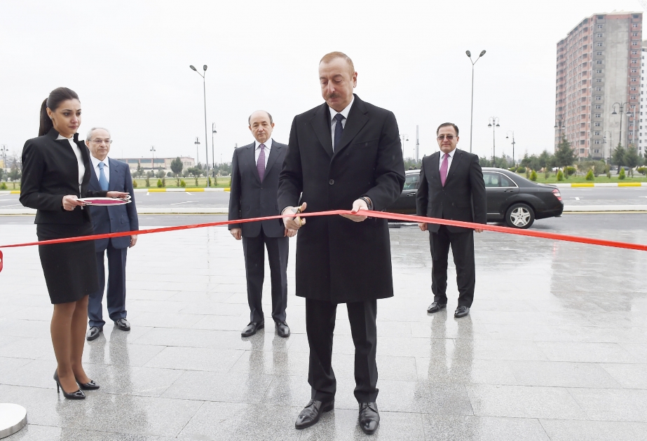 Binəqədi Rayon Məhkəməsinin yeni inzibati binasının açılışı olub Prezident İlham Əliyev açılışda iştirak edib YENİLƏNİB VİDEO