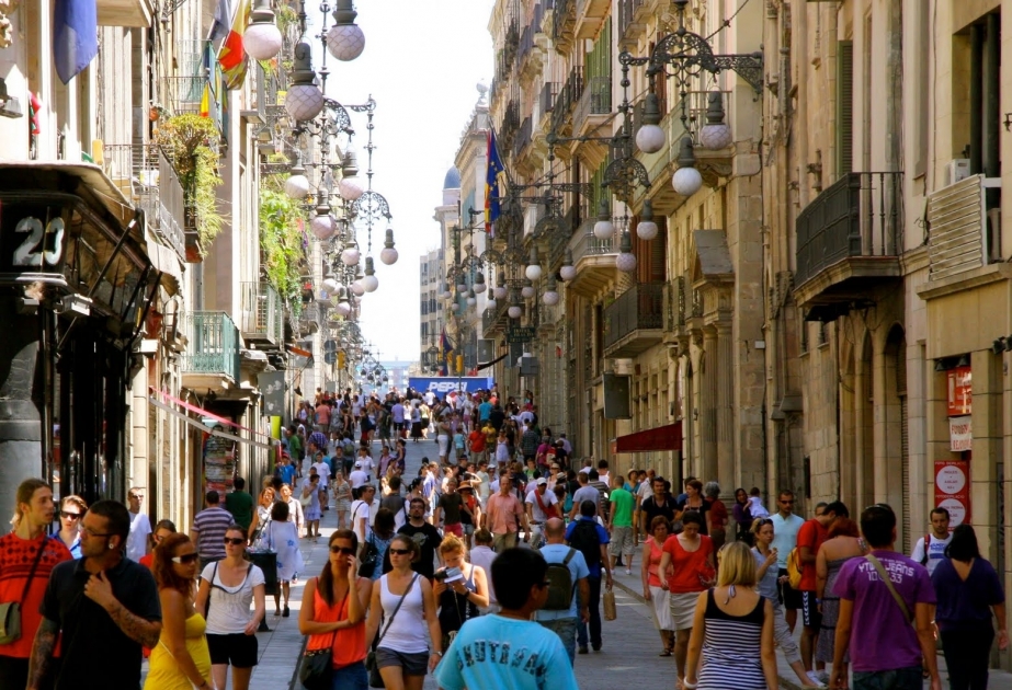 Barselonada turizm şəhərin ekologiyasına pis təsir göstərir