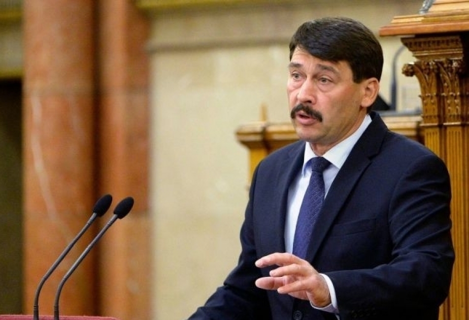 Qalmaqallı qanun layihəsi imzalanıb