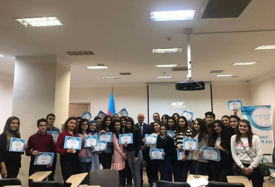 “Maarifçilik məktəbi”nə yekun vurulub