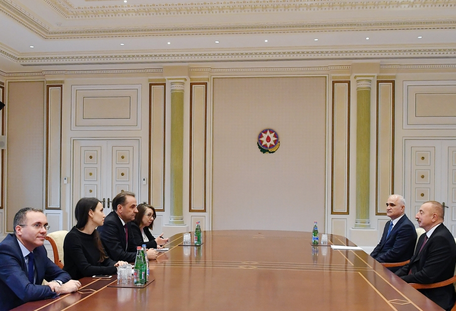 President Ilham Aliyev received Serbian deputy prime minister  VIDEO   