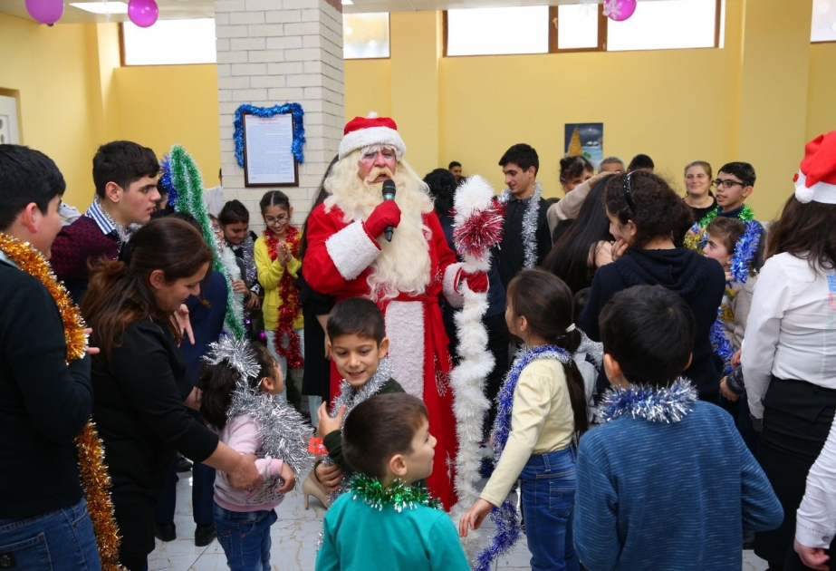 Əlil və qəyyumluqda olan uşaqlar üçün Yeni il şənliyi keçirilib