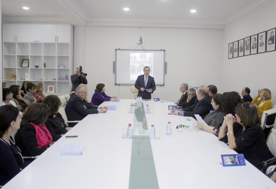 Akademik Rasim Əfəndiyev sənətşünaslıq elminə layiqli töhfələr verib