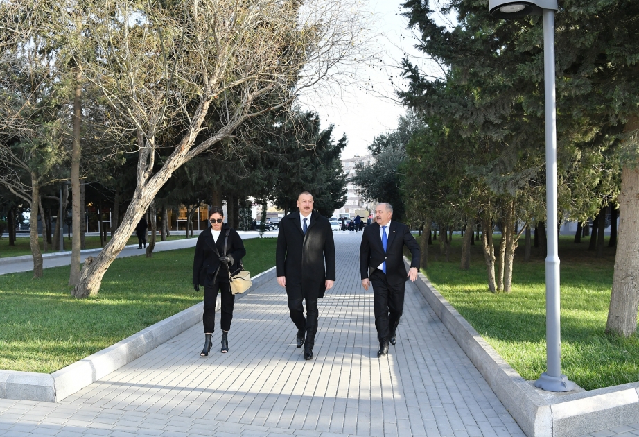 Paytaxtın Yeni Yasamal yaşayış massivindəki istirahət parkında yenidənqurmadan sonra yaradılan şəraitlə tanışlıq VİDEO
