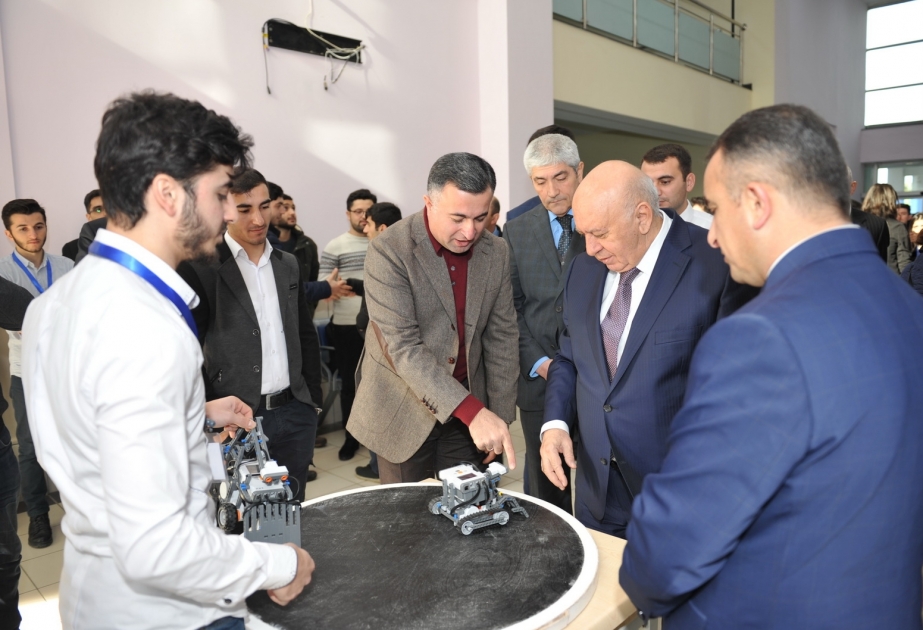 Bakı Mühəndislik Universitetində IV Qış Elm Festivalı keçirilib