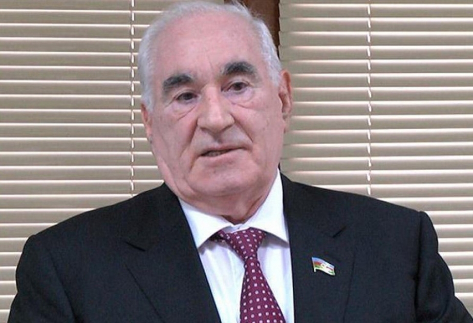 Azərbaycan Ağsaqqallar Şurasının sədri həmvətənlərimizi Dünya Azərbaycanlılarının Həmrəylik Günü münasibətilə təbrik edib