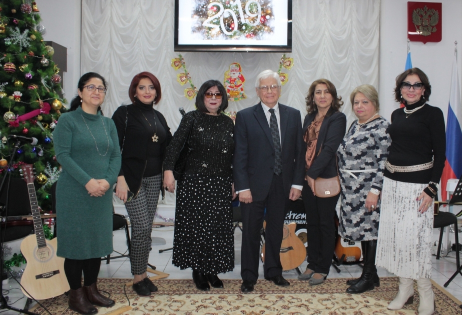Новогодний марафон в Баку – встреча с учителями