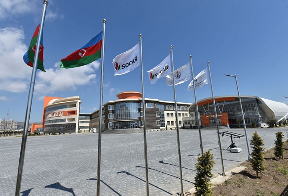Bakı Ali Neft Məktəbində Dünya Azərbaycanlılarının Həmrəylik Günü qeyd olunub