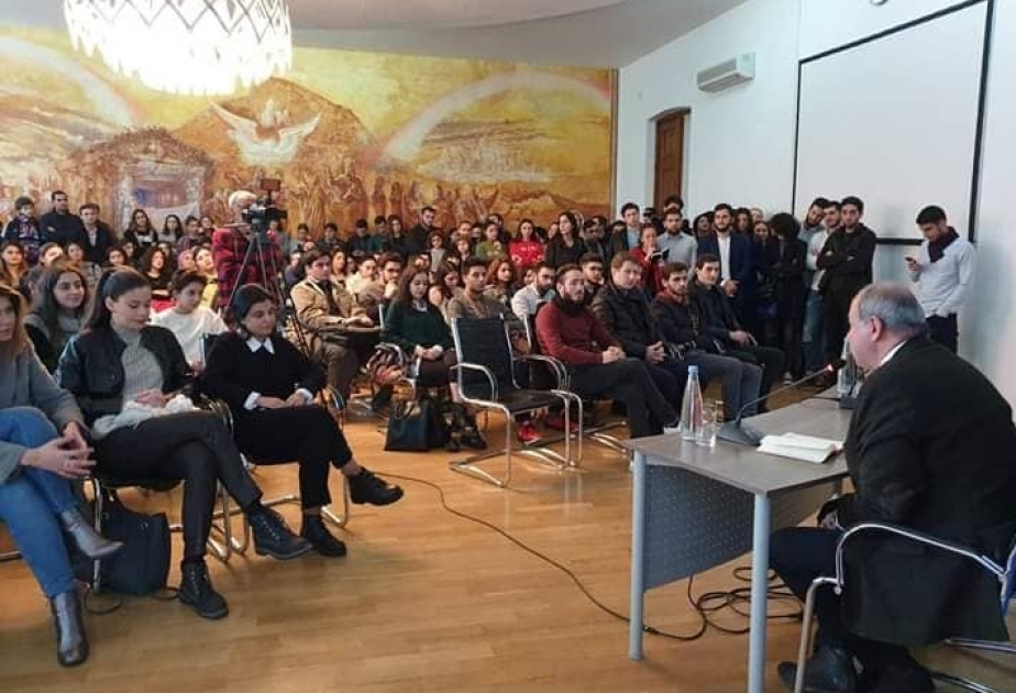 Tbilisi Dövlət Universitetində azərbaycanlı və gürcü gənclərin görüşü olub