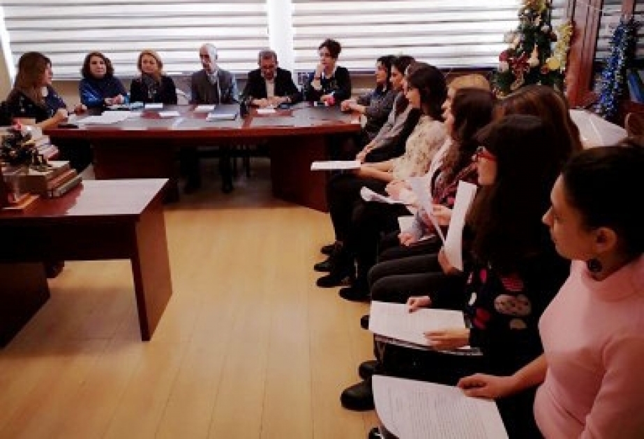 BDU-da elmi seminar: “Azərbaycan folklorunda dil problemi”