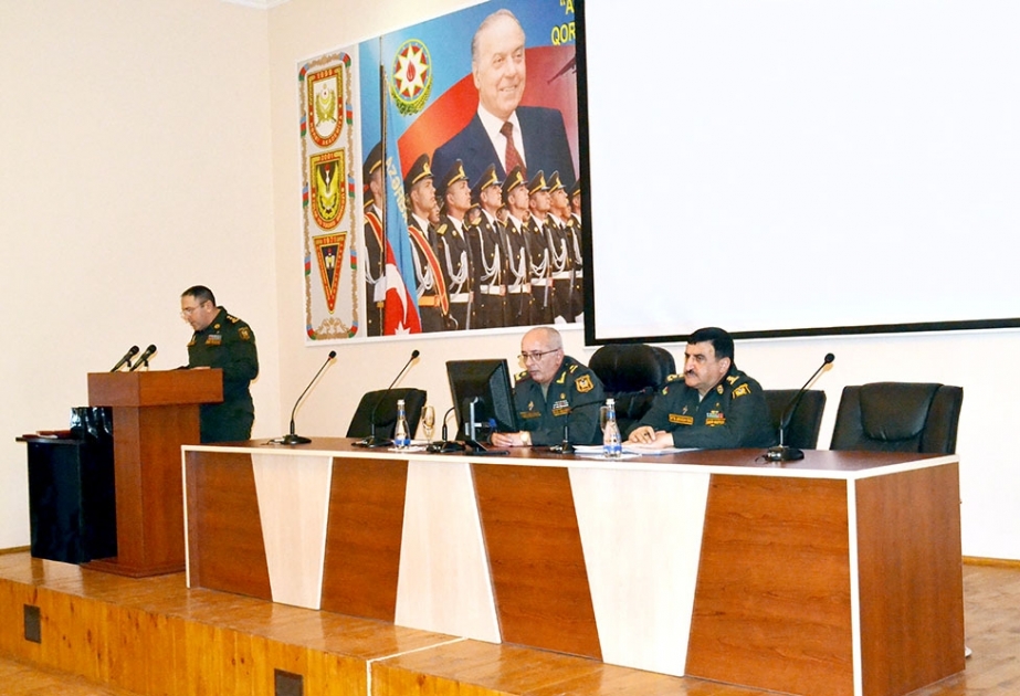 Müdafiə Nazirliyinin tabeliyində olan təşkilatlarda 2018-ci ilin yekunlarına dair toplantılar keçirilib