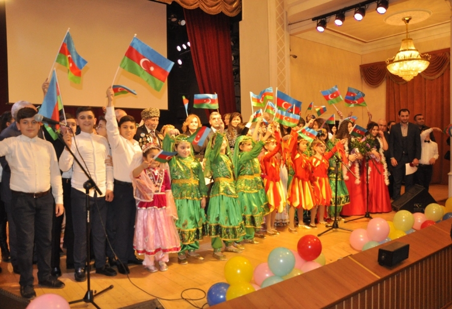 Təhsil müəssisələrində bayram tədbirləri təşkil olunub