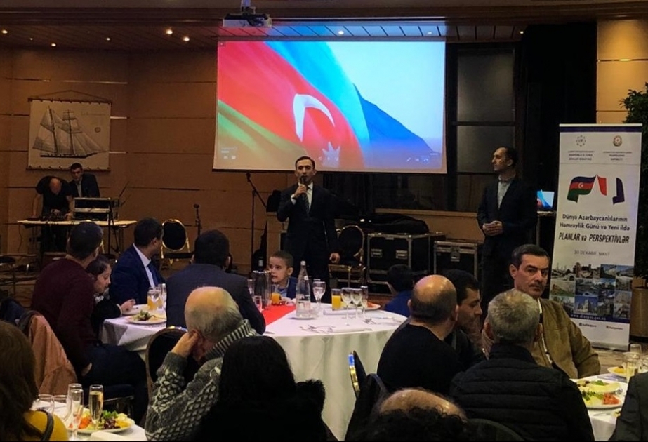 Dünya azərbaycanlılarının milli-mənəvi birliyinin möhkəmləndirilməsi ilə bağlı tədbirlər həyata keçirilir