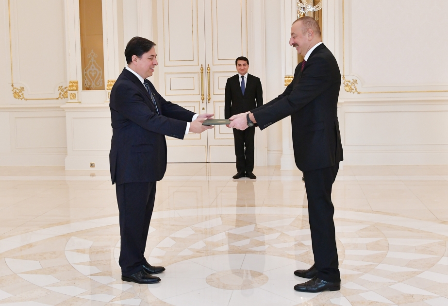 Prezident İlham Əliyev Braziliyanın Azərbaycanda yeni təyin olunmuş səfirinin etimadnaməsini qəbul edib YENİLƏNİB VİDEO
