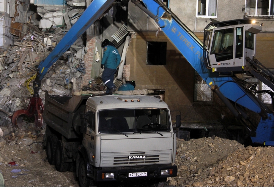 Maqnitoqorskda yaşayış binasında baş verən partlayış nəticəsində ölənlərin sayı 37-yə çatıb