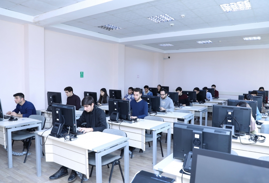 Gömrük Akademiyasında imtahan sessiyası başlayıb