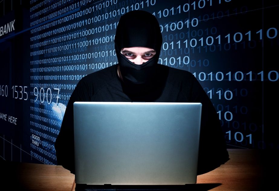 Hakerlər Almaniya siyasətçilərinin şəxsi məlumatlarını internetdə yayıblar