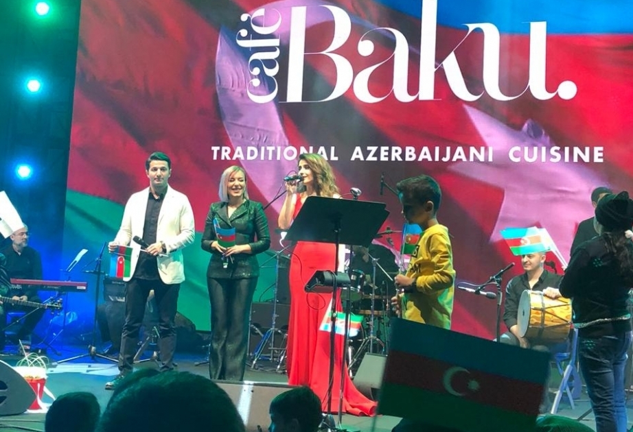 Dubayda Dünya Azərbaycanlılarının Həmrəylik Gününə həsr edilmiş bayram konserti olub