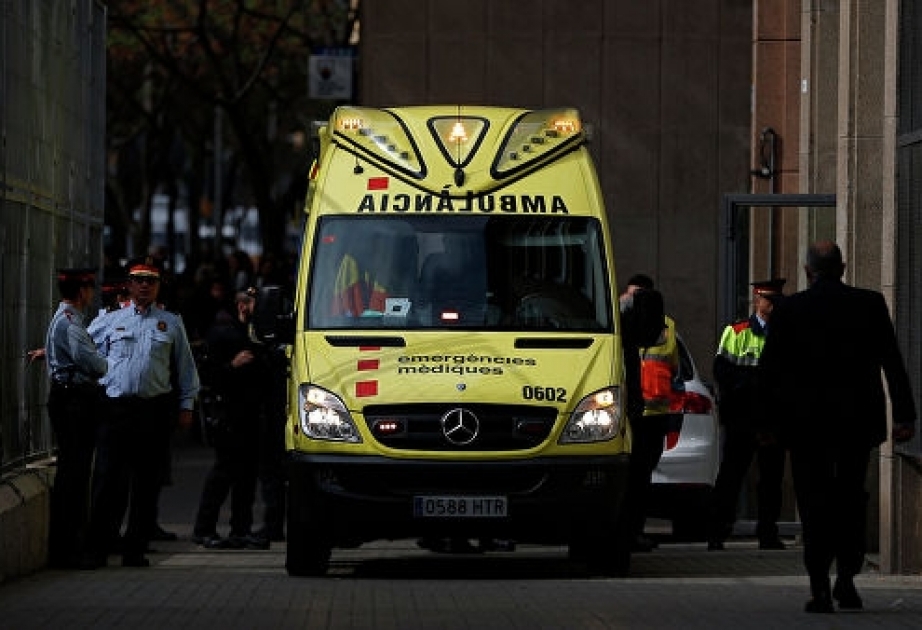 Kataloniyada yaşayış binasında güclü yanğın: 3 ölü, 15 yaralı