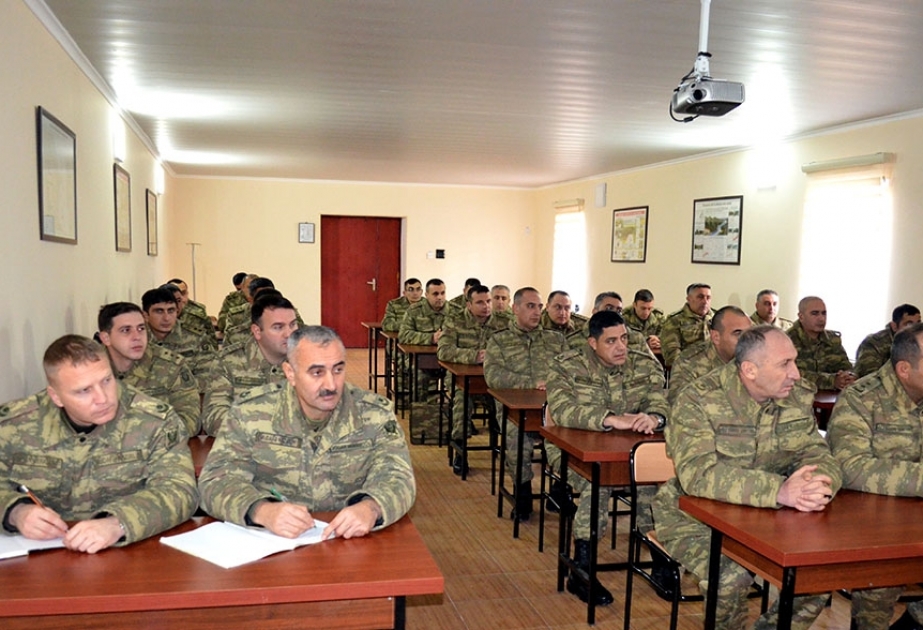 Hərbi topoqrafların təlim-metodiki toplanışı keçirilir