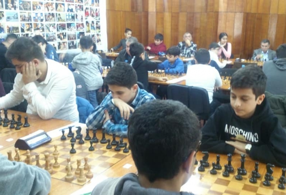 Fuad Cəfərov memorialının “Open” turnirində beşinci turun oyunları yekunlaşıb