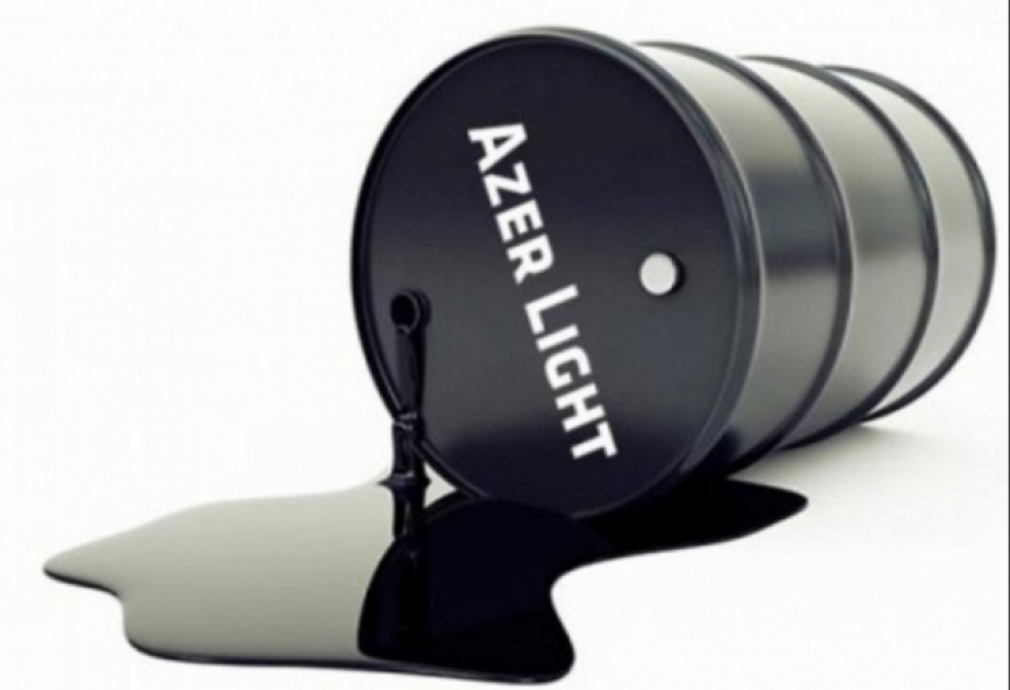 Цена барреля нефти «Азери Лайт» возросла примерно на 3 доллара