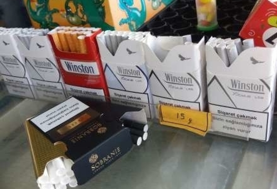 Yetkinlik yaşına çatmayanlara tütün məmulatı satanlar cərimələnib