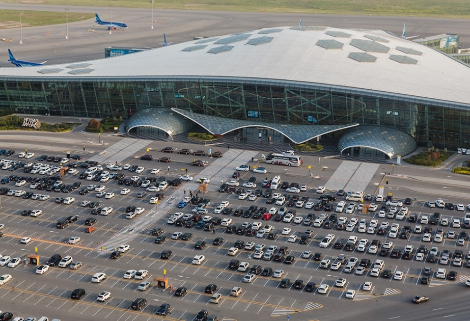 Heydər Əliyev Beynəlxalq Aeroportu sərnişin dövriyyəsi üzrə yeni rekord müəyyənləşdirib