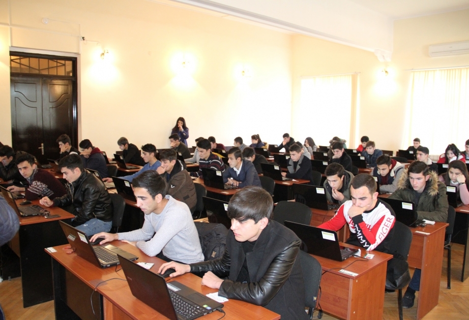 Media nümayəndələri Aqrar Universitetdə imtahan prosesini izləyiblər
