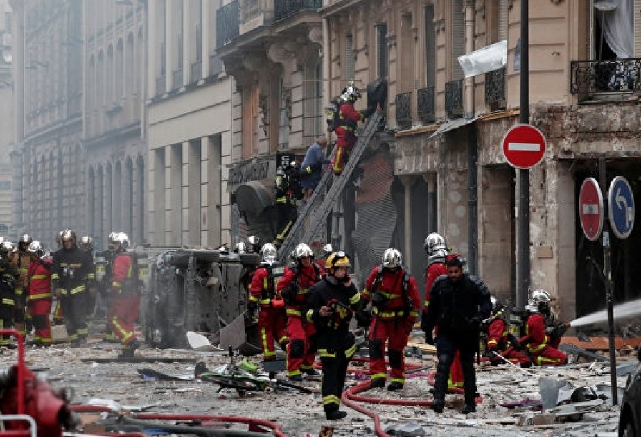Paris polisindən dəqiqləşdirmə: partlayış nəticəsində iki yanğınsöndürən ölüb