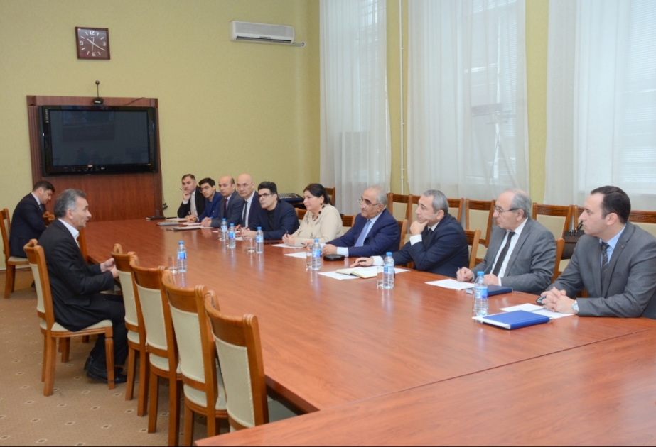 UNEC-də ictimaiyyət nümayəndələrinin iştirakı ilə “Açıq qapı” günü keçirilib