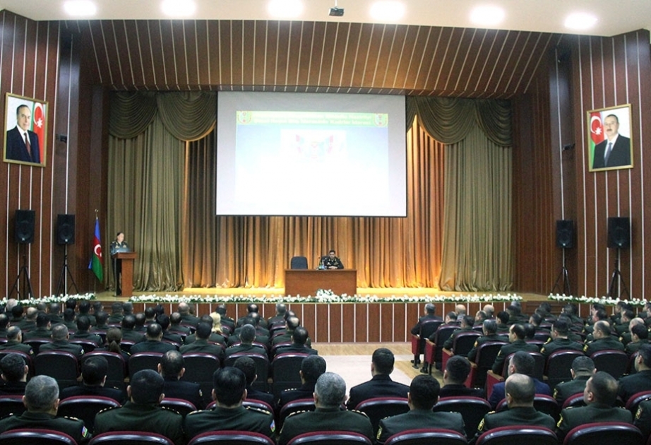 Se llevó a cabo una reunión de formación metodológica del personal de recursos humanos del Ejército azerbaiyano