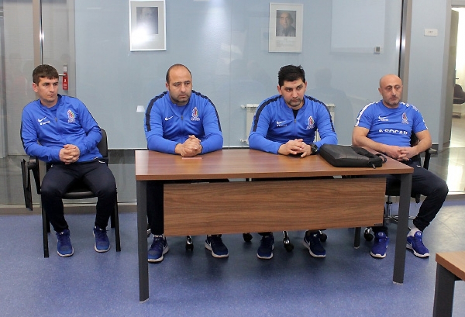 Azərbaycan yığmasının futbolçularına danışılmış oyunlarla bağlı seminar keçirilib