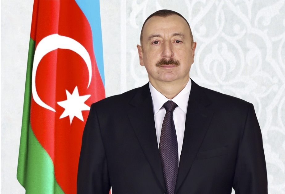 El presidente azerbaiyano firmó el decreto sobre medidas adicionales para mejorar la administración estatal