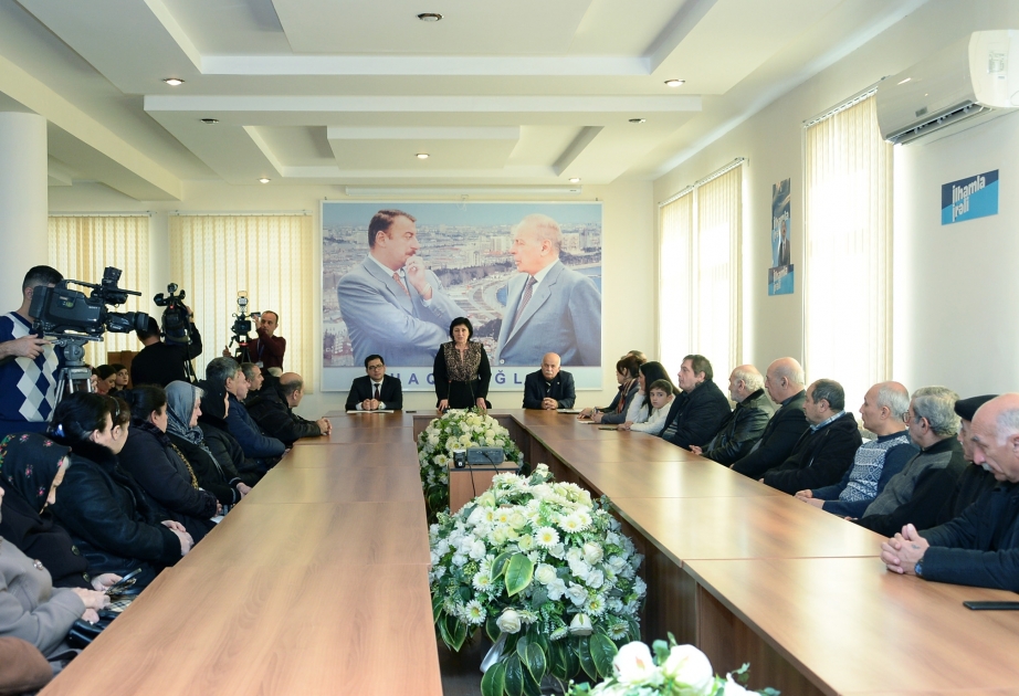 YAP Nəsimi rayon təşkilatında 20 Yanvar şəhidlərinin ailə üzvləri və əlillərlə görüş keçirilib