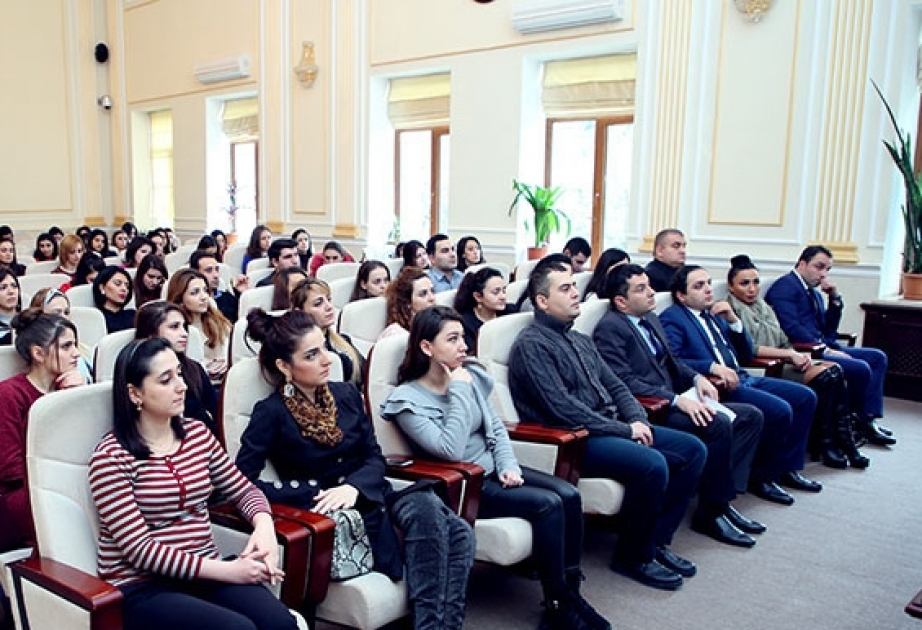 Azərbaycan Milli Elmlər Akademiyasında 20 Yanvar şəhidlərinin xatirəsi anılıb