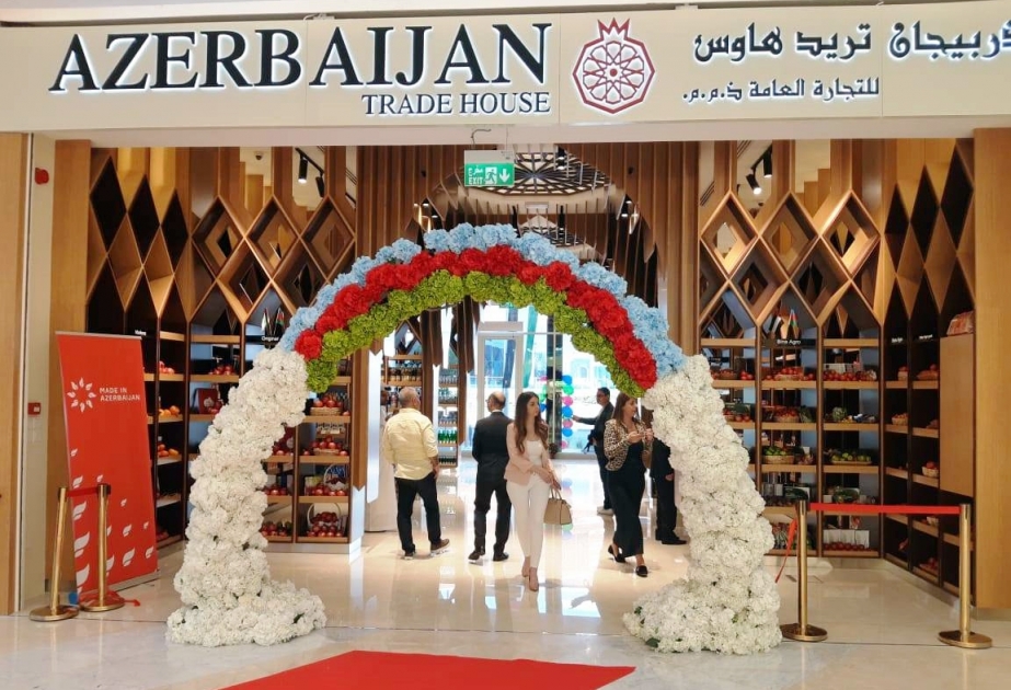 Dubayda Azərbaycan Ticarət Evi açılıb