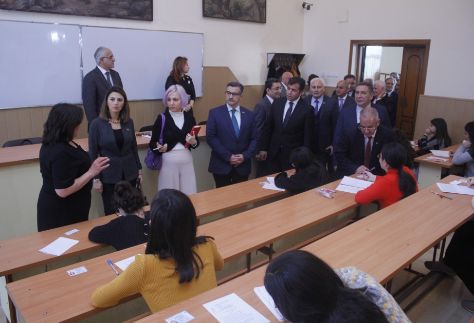 В Бакинском госуниверситете экзамены проводятся под общественным контролем