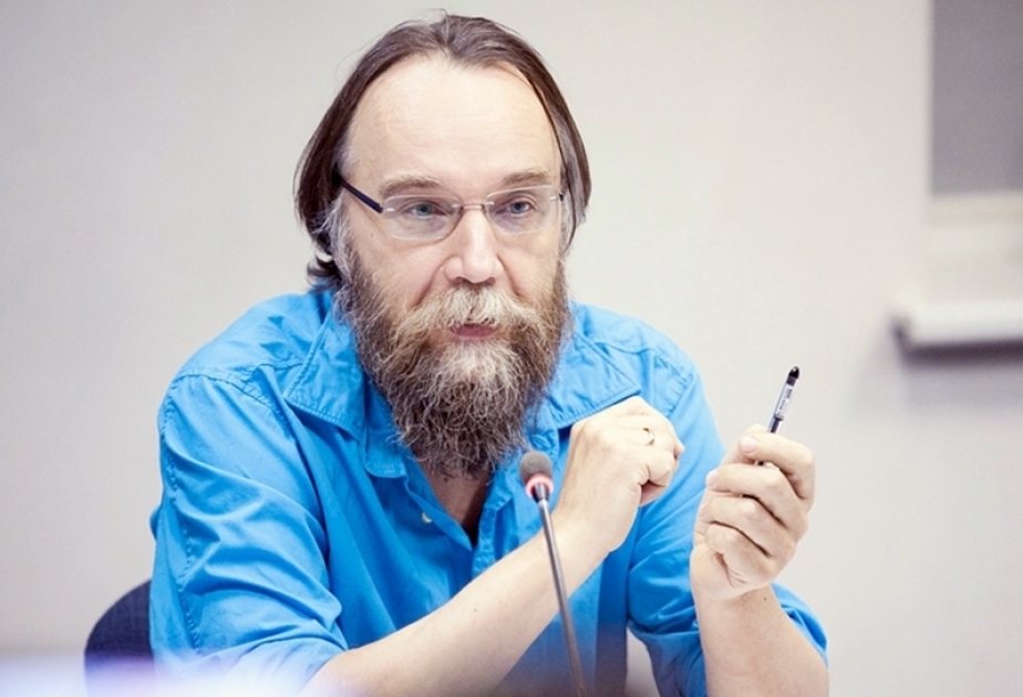 Aleksandr Duqin: Rusiya Azərbaycanla daha çox yaxınlaşır