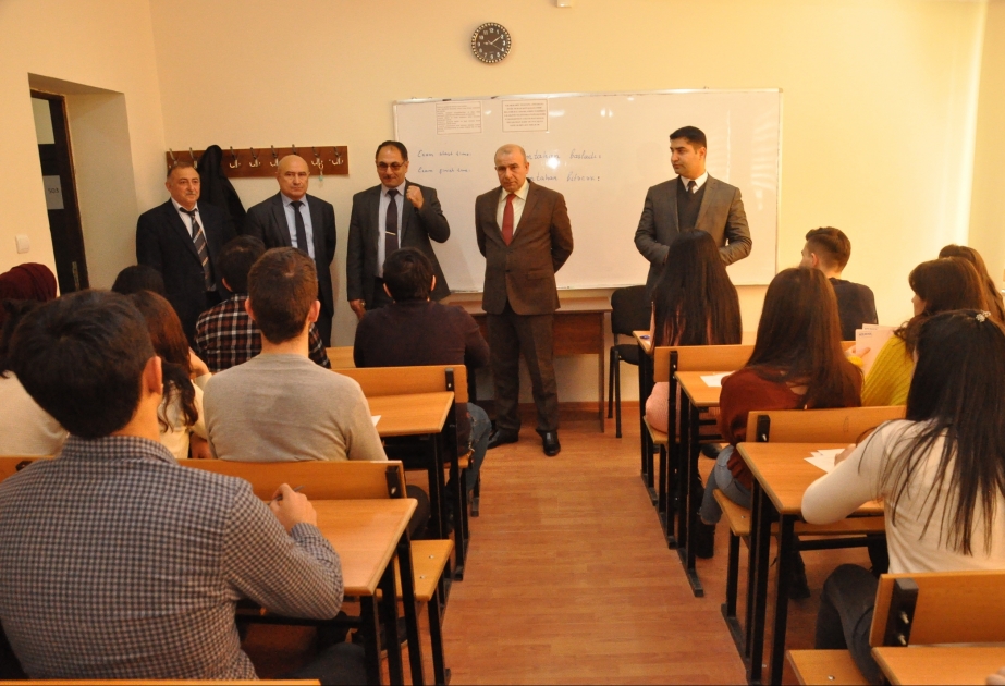 Pedaqoji Universitetin müəllimləri Lənkəran Dövlət Universitetində imtahan sessiyasının gedişini izləyiblər