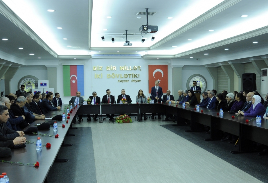 20 Yanvar şəhidlərinin ailə üzvləri ilə görüş keçirilib