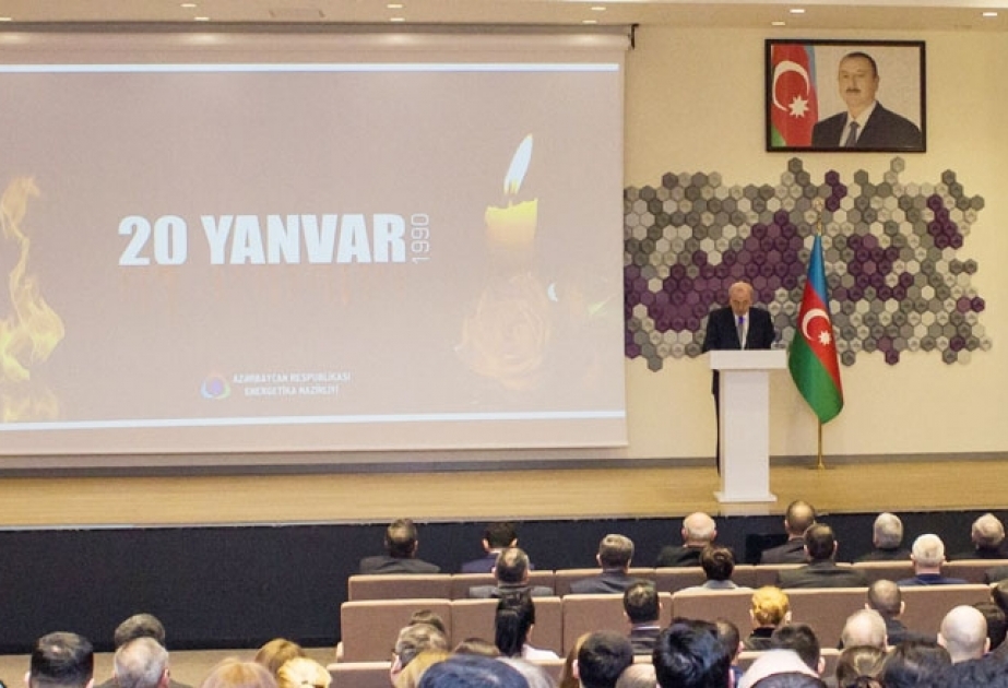 Energetika Nazirliyində 20 Yanvar şəhidlərinin xatirəsi anılıb