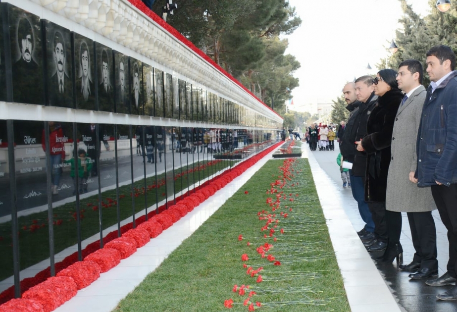 Azərbaycan Alpaqut Federasiyasının kollektivi 20 Yanvar şəhidlərinin xatirəsini yad edib